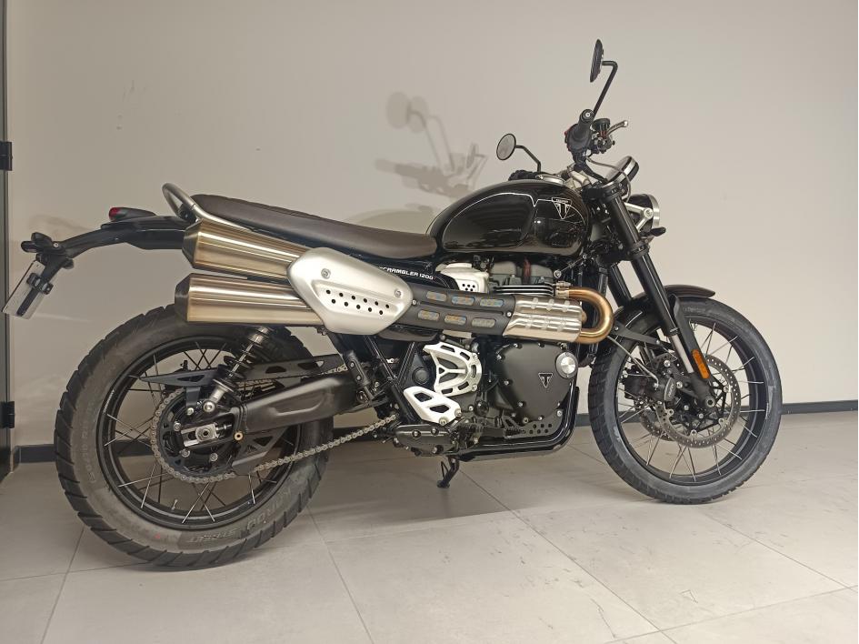 TRIUMPH SCRAMBLER 1200 X