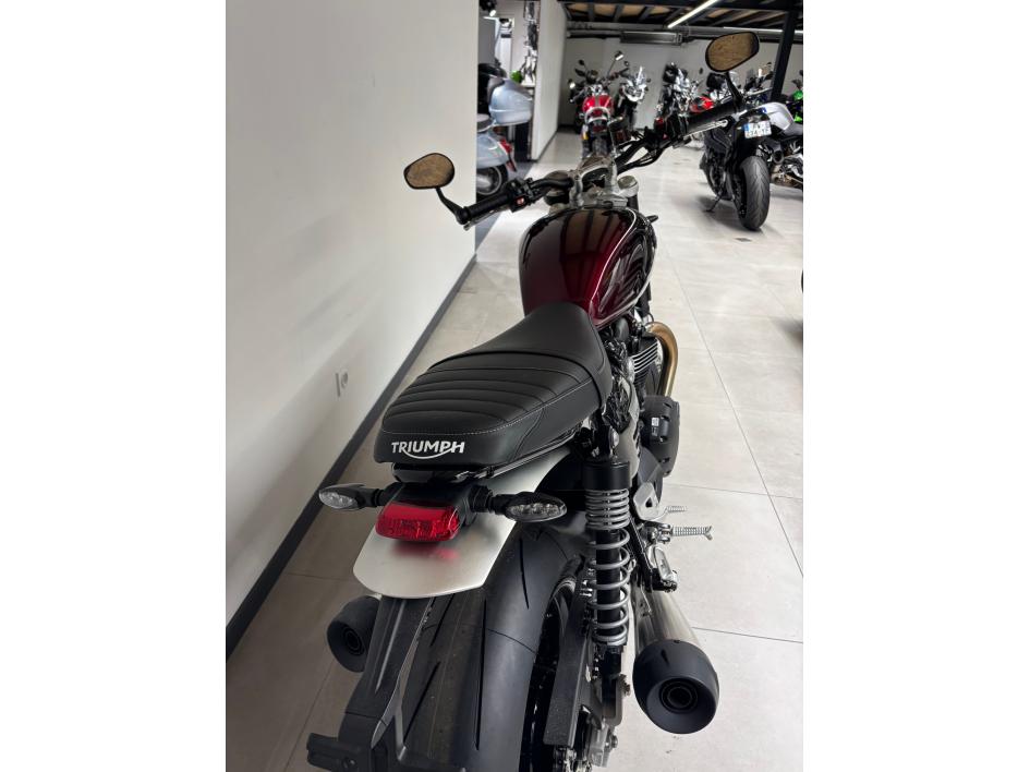 TRIUMPH SPEED TWIN 1200