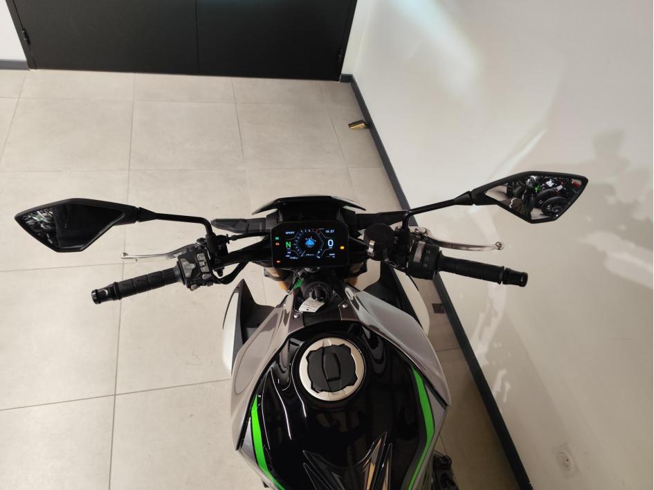 Z900 SE 2025 / 1200kms / PACK PERF / 217€mois avec assurance GVA 