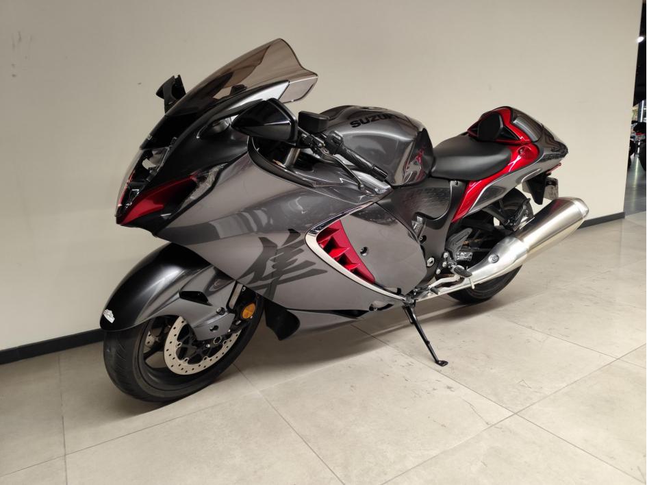 SUZUKI GSX-R 1340 HAYABUSA