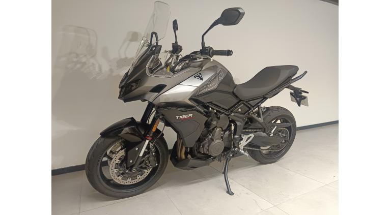 TRIUMPH Tiger Sport 800