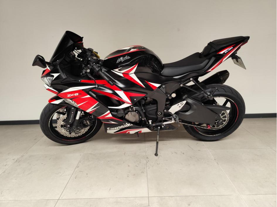 KAWASAKI ZX-6R 636 / 18000KMS / 2019