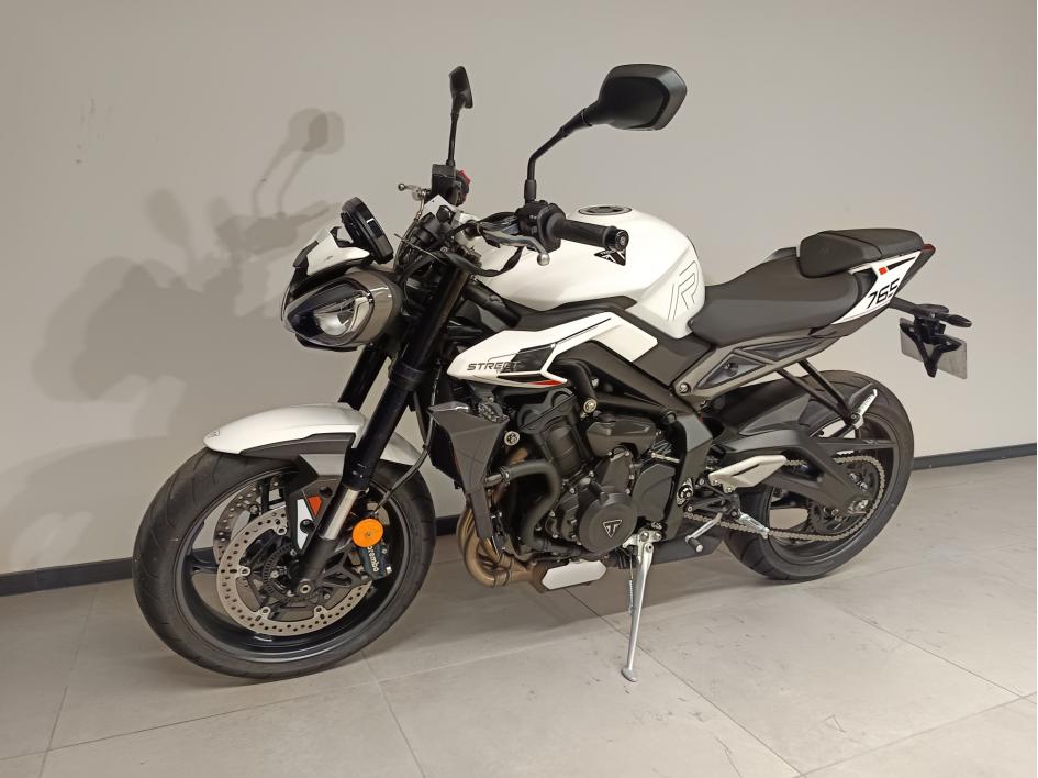 TRIUMPH STREET TRIPLE 765 R A2
