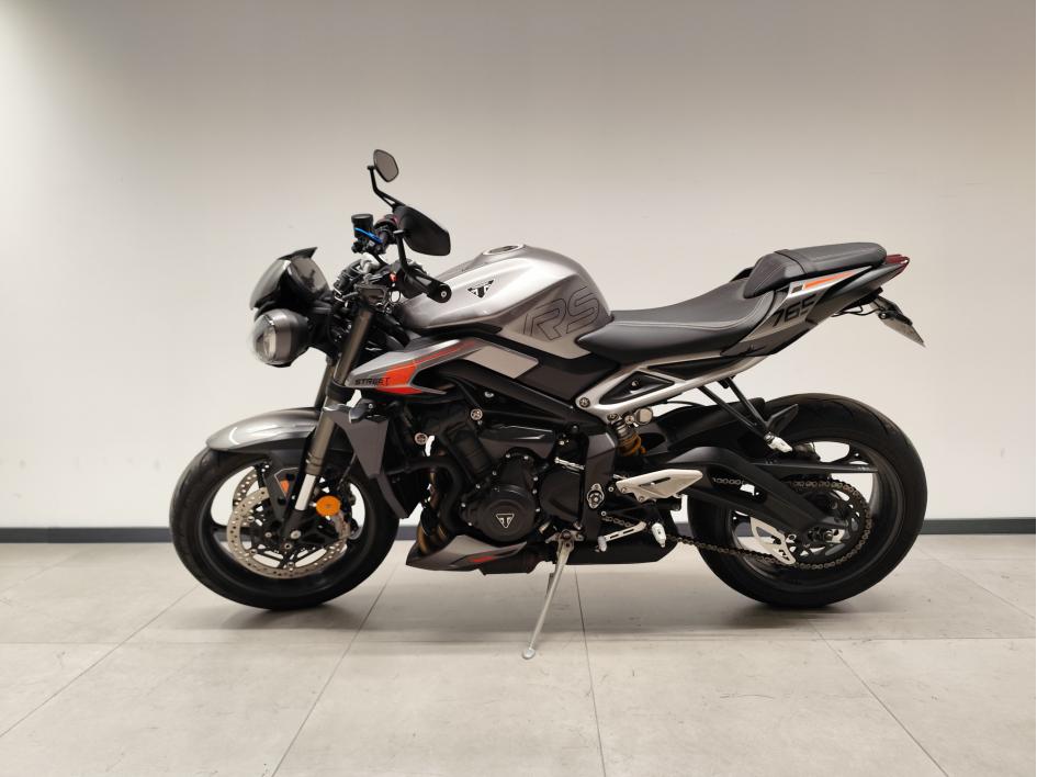 TRIUMPH STREET TRIPLE 765 RS / 2023 / 9.000 km 