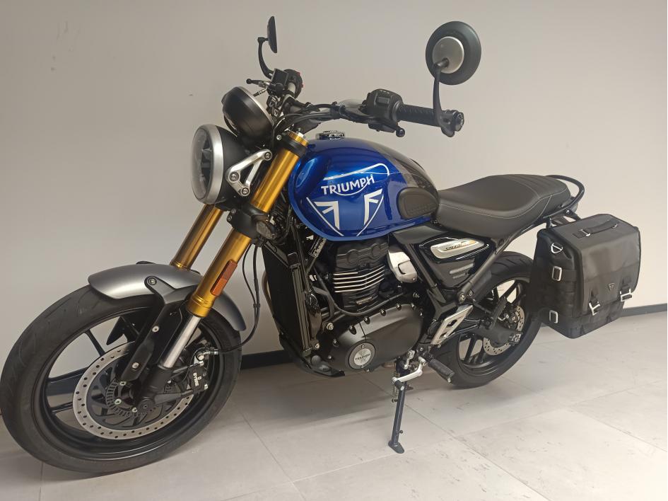 TRIUMPH SPEED 400