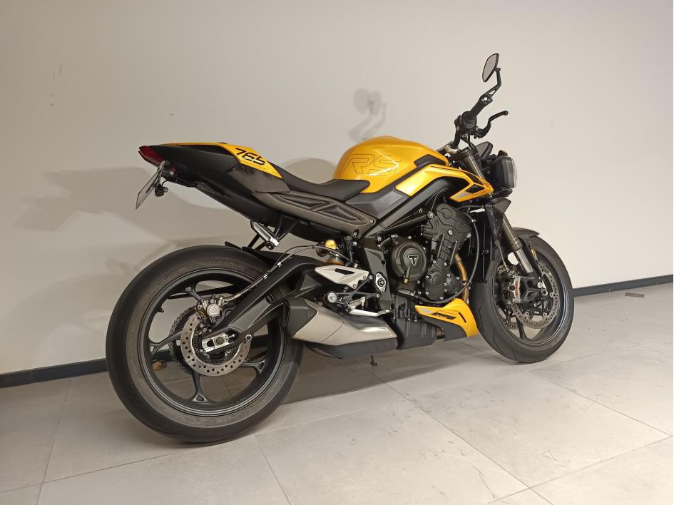 TRIUMPH STREET TRIPLE 765 RS